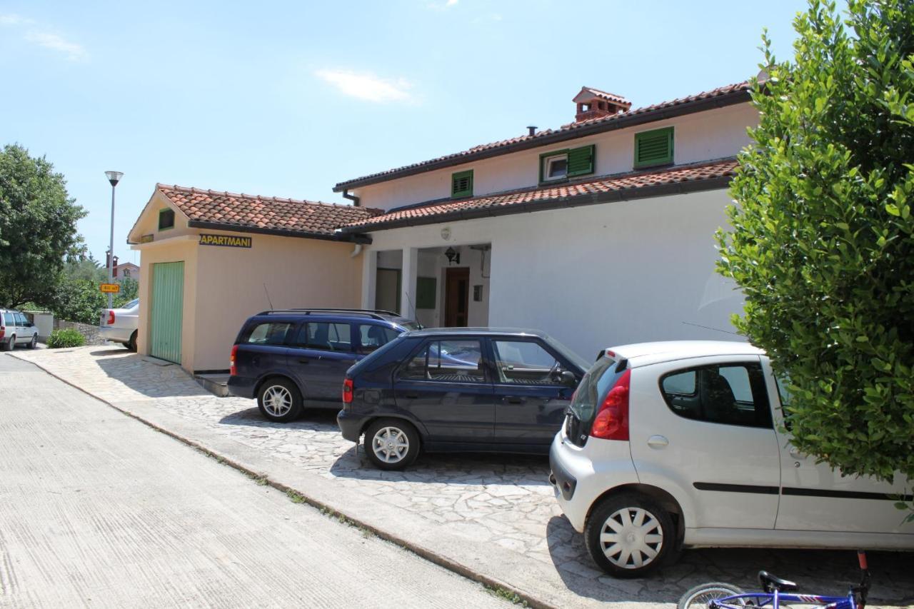 Apartments By The Sea Duga Luka - Prtlog, Labin - 3025 Exterior photo