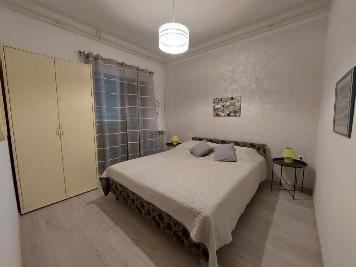 Apartments By The Sea Duga Luka - Prtlog, Labin - 3025 Exterior photo