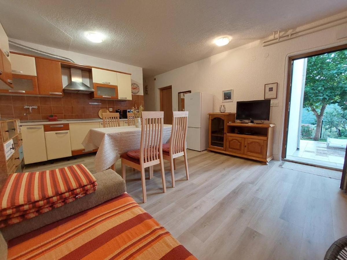 Apartments By The Sea Duga Luka - Prtlog, Labin - 3025 Exterior photo