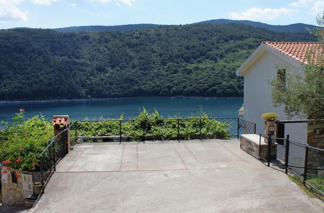Apartments By The Sea Duga Luka - Prtlog, Labin - 3025 Exterior photo