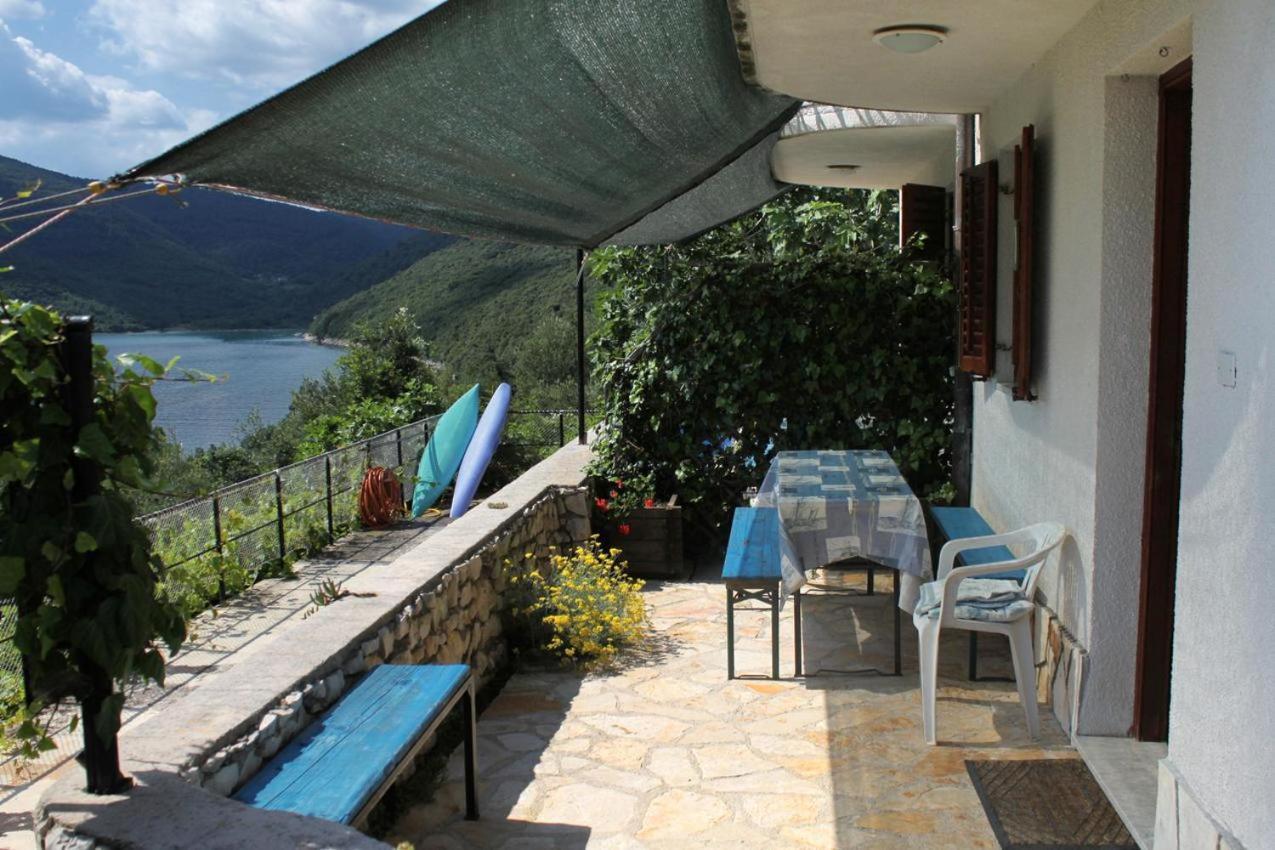 Apartments By The Sea Duga Luka - Prtlog, Labin - 3025 Exterior photo